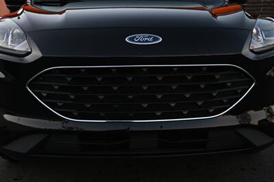 2022 Ford Escape Hybrid SE   - Photo 4 - Norwalk, CA 90650-2241