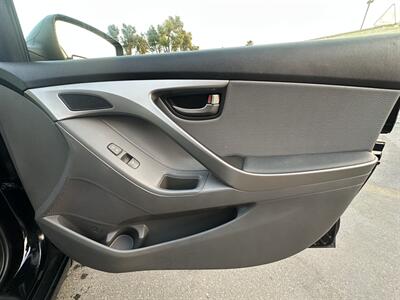 2013 Hyundai ELANTRA Limited   - Photo 35 - Norwalk, CA 90650-2241