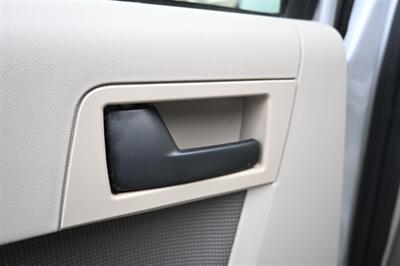 2009 Ford Escape XLT   - Photo 38 - Norwalk, CA 90650-2241