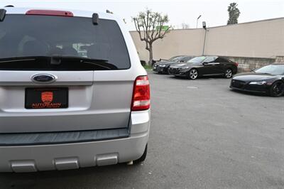 2009 Ford Escape XLT   - Photo 11 - Norwalk, CA 90650-2241