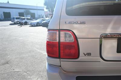 1999 Lexus LX 470   - Photo 9 - Norwalk, CA 90650-2241
