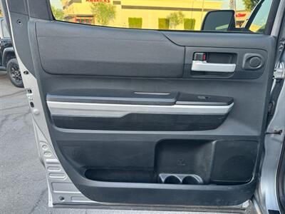 2016 Toyota Tundra SR5   - Photo 27 - Norwalk, CA 90650-2241