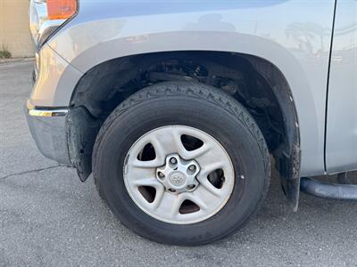 2016 Toyota Tundra SR5   - Photo 8 - Norwalk, CA 90650-2241