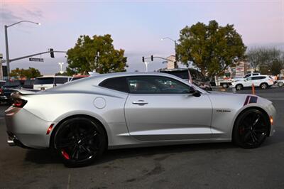 2018 Chevrolet Camaro 2SS   - Photo 31 - Norwalk, CA 90650-2241