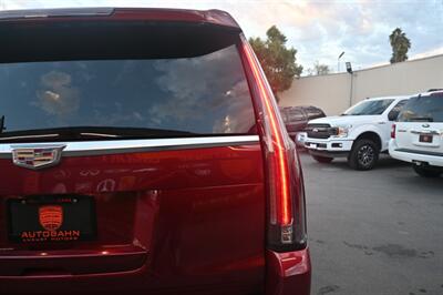 2018 Cadillac Escalade Luxury   - Photo 11 - Norwalk, CA 90650-2241