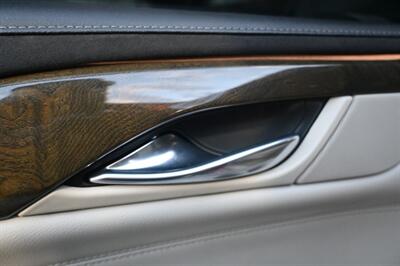 2018 Cadillac Escalade Luxury   - Photo 49 - Norwalk, CA 90650-2241