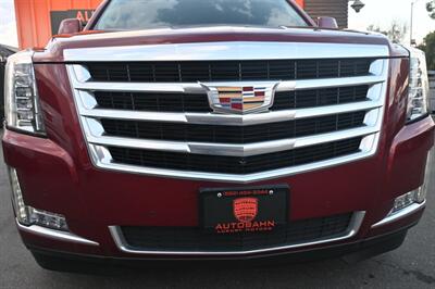 2018 Cadillac Escalade Luxury   - Photo 4 - Norwalk, CA 90650-2241