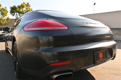 2016 Porsche Panamera Edition   - Photo 32 - Norwalk, CA 90650-2241