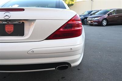2004 Mercedes-Benz SL 600   - Photo 11 - Norwalk, CA 90650-2241