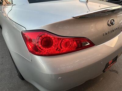 2010 INFINITI G37 Convertible   - Photo 9 - Norwalk, CA 90650-2241