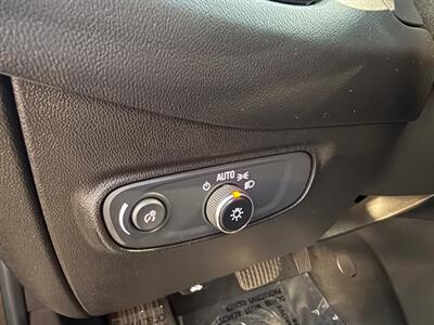 2022 Chevrolet Equinox RS - Photo 27 - Norwalk, CA 90650-2241