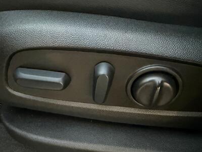 2022 Chevrolet Equinox RS - Photo 24 - Norwalk, CA 90650-2241