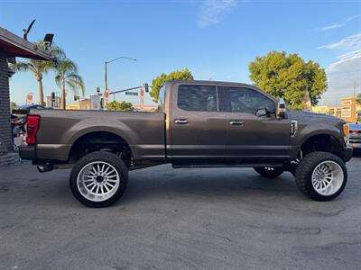 2017 Ford F-250 Super Duty Lariat - Photo 17 - Norwalk, CA 90650-2241