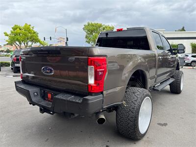 2017 Ford F-250 Super Duty Lariat   - Photo 20 - Norwalk, CA 90650-2241
