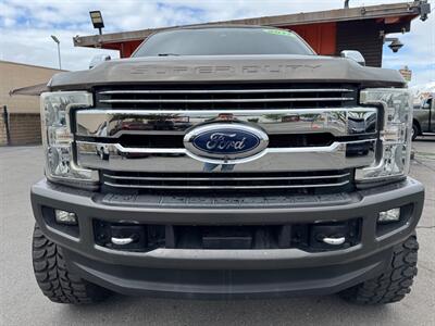 2017 Ford F-250 Super Duty Lariat   - Photo 6 - Norwalk, CA 90650-2241