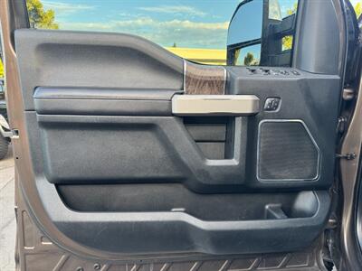 2017 Ford F-250 Super Duty Lariat - Photo 19 - Norwalk, CA 90650-2241