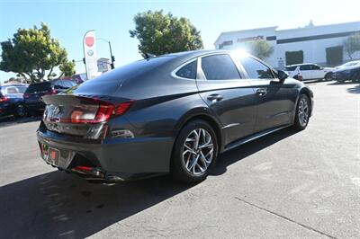 2022 Hyundai SONATA SEL - Photo 12 - Norwalk, CA 90650-2241