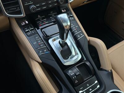 2018 Porsche Cayenne Platinum Edition   - Photo 46 - Norwalk, CA 90650-2241