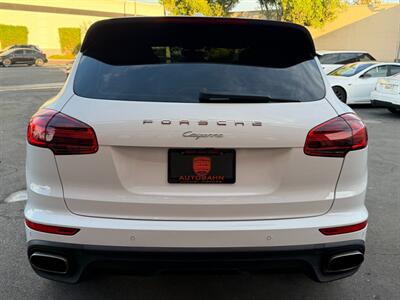 2018 Porsche Cayenne Platinum Edition   - Photo 14 - Norwalk, CA 90650-2241