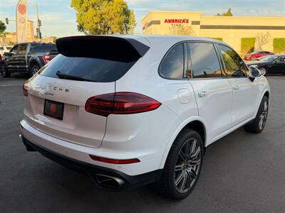 2018 Porsche Cayenne Platinum Edition   - Photo 17 - Norwalk, CA 90650-2241