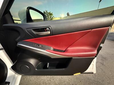 2020 Lexus IS 350   - Photo 35 - Norwalk, CA 90650-2241