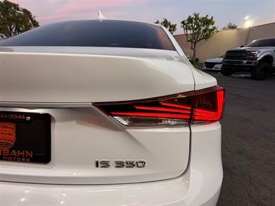 2020 Lexus IS 350   - Photo 12 - Norwalk, CA 90650-2241