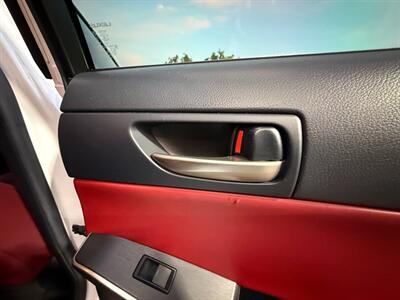 2020 Lexus IS 350   - Photo 32 - Norwalk, CA 90650-2241