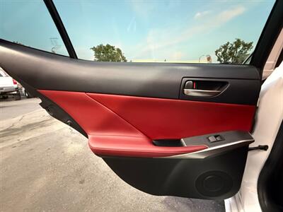 2020 Lexus IS 350   - Photo 28 - Norwalk, CA 90650-2241