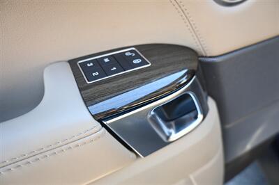 2017 Land Rover Range Rover Sport HSE - Photo 19 - Norwalk, CA 90650-2241