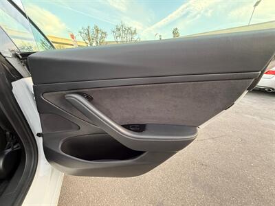 2020 Tesla Model 3 Standard Range Plus   - Photo 17 - Norwalk, CA 90650-2241