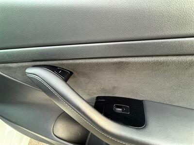 2020 Tesla Model 3 Standard Range Plus   - Photo 25 - Norwalk, CA 90650-2241