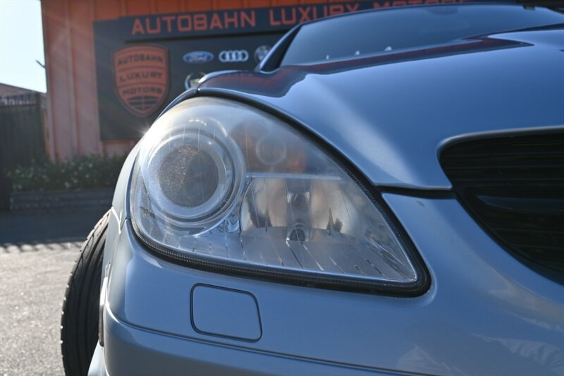 2006 Mercedes Benz SLK 55 AMG photo 4