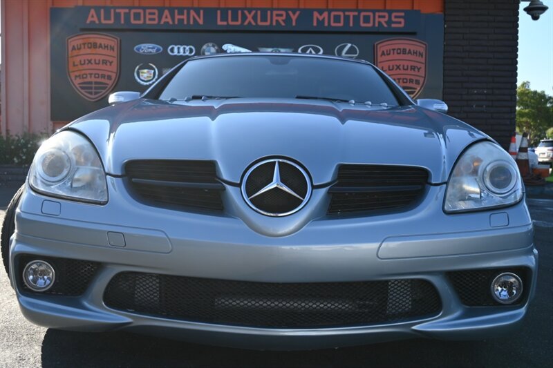 2006 Mercedes Benz SLK 55 AMG photo 2