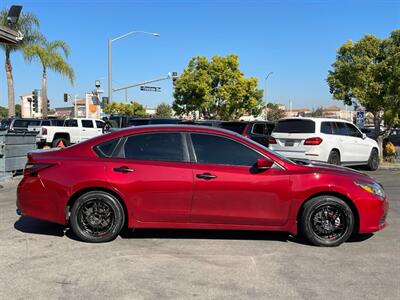 2018 Nissan Altima 2.5 SR   - Photo 16 - Norwalk, CA 90650-2241