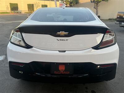 2017 Chevrolet Volt LT - Photo 13 - Norwalk, CA 90650-2241