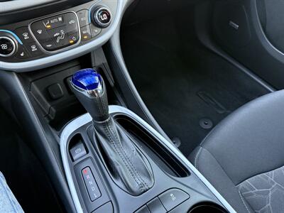 2017 Chevrolet Volt LT - Photo 48 - Norwalk, CA 90650-2241