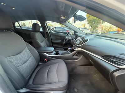 2017 Chevrolet Volt LT - Photo 41 - Norwalk, CA 90650-2241