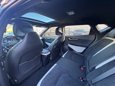 2022 Kia EV6 GT-Line   - Photo 30 - Norwalk, CA 90650-2241