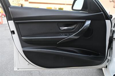 2018 BMW 3 Series 320i   - Photo 19 - Norwalk, CA 90650-2241