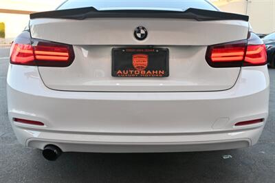 2018 BMW 3 Series 320i   - Photo 11 - Norwalk, CA 90650-2241