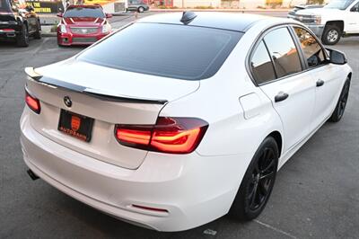 2018 BMW 3 Series 320i   - Photo 14 - Norwalk, CA 90650-2241