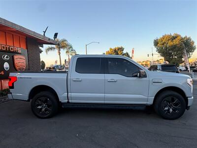2023 Ford F-150 Lightning XLT   - Photo 12 - Norwalk, CA 90650-2241