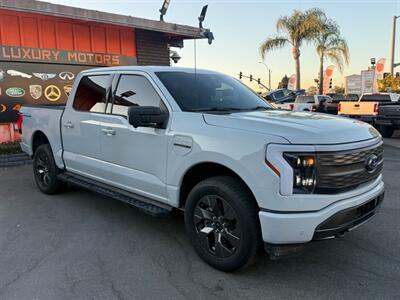 2023 Ford F-150 Lightning XLT   - Photo 13 - Norwalk, CA 90650-2241