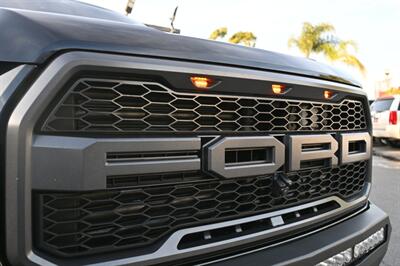 2019 Ford F-150 Raptor   - Photo 6 - Norwalk, CA 90650-2241