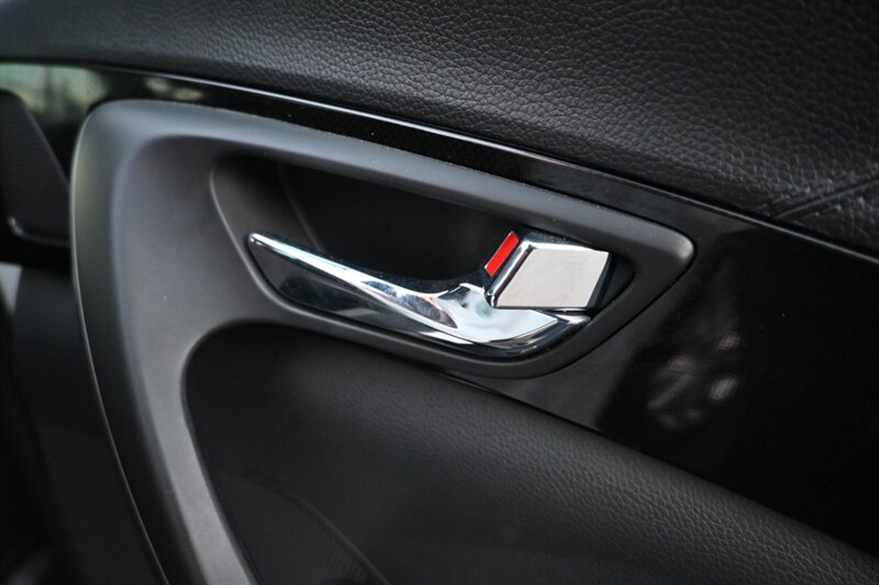 2014 Hyundai Azera Limited photo 54