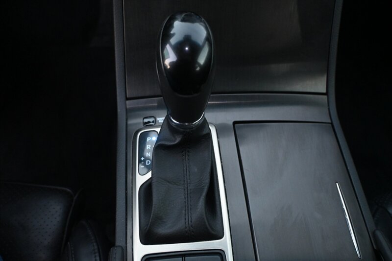 2014 Hyundai Azera Limited photo 42