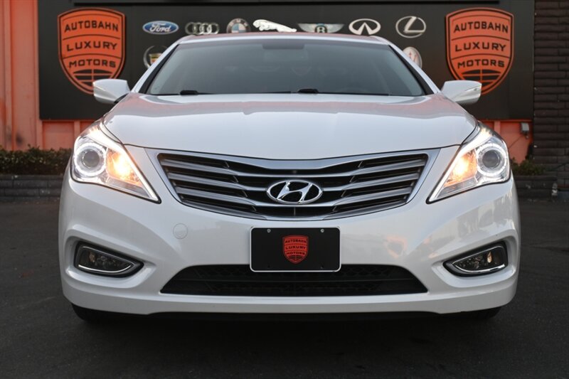 2014 Hyundai Azera Limited photo 2
