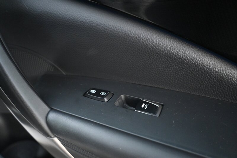 2014 Hyundai Azera Limited photo 62