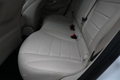 2018 Mercedes-Benz GLC GLC 300 4MATIC   - Photo 48 - Norwalk, CA 90650-2241