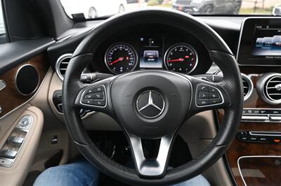 2018 Mercedes-Benz GLC GLC 300 4MATIC   - Photo 27 - Norwalk, CA 90650-2241
